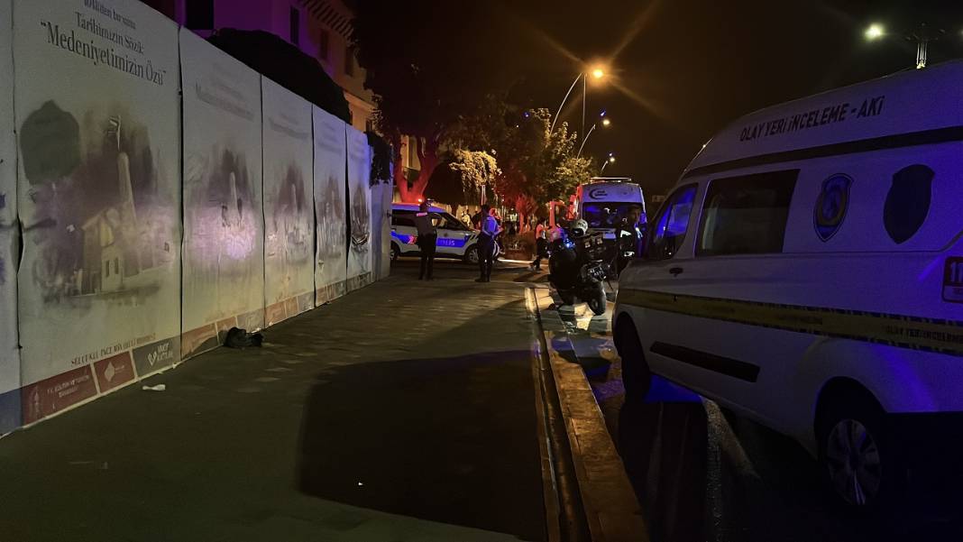 Konya Alaaddin'de bıçaklı kavga: 1 yaralı 2